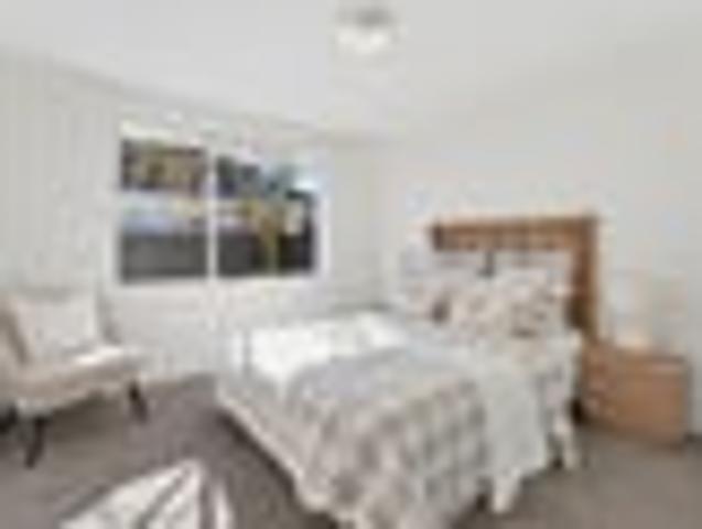 Apartment for sale in Heathcote, Canterbury