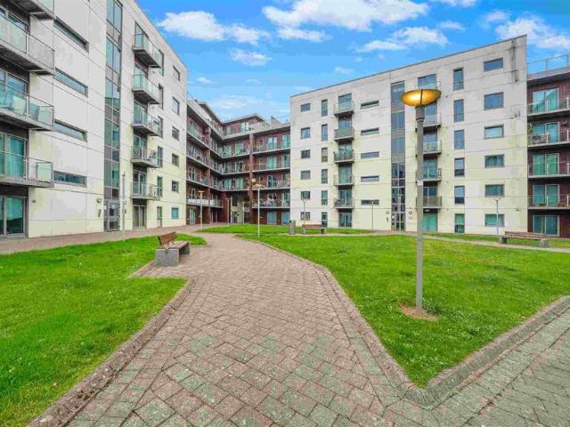 Apartment to rent in Bluebell, North Tipperary