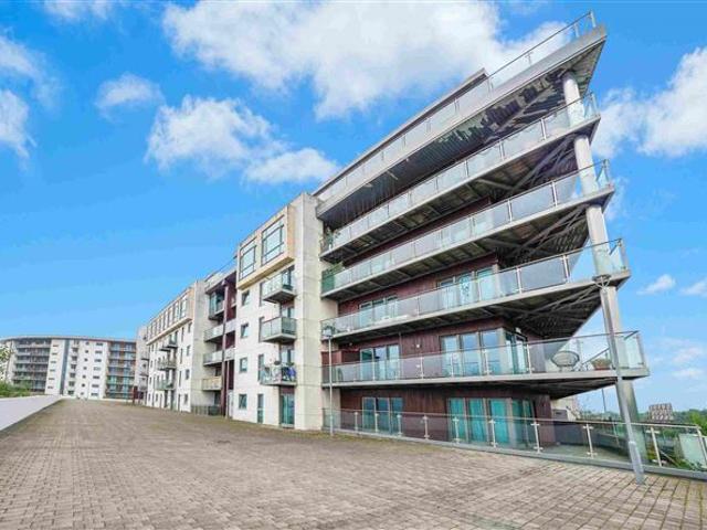 Apartment to rent in Bluebell, North Tipperary
