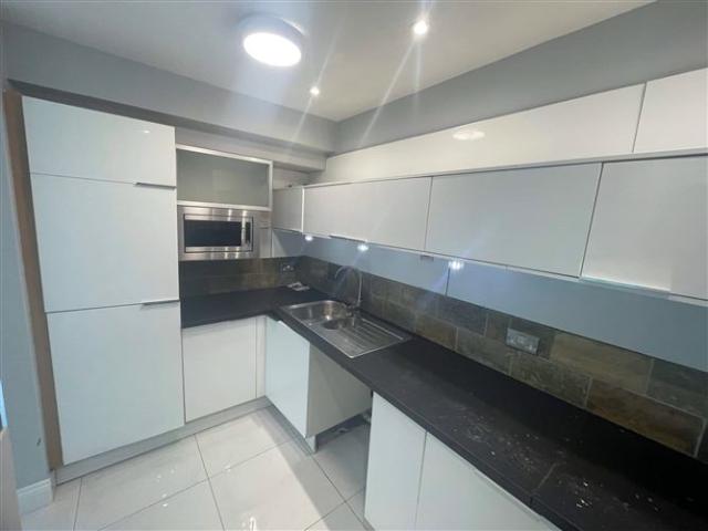 Property to rent in Bluebell, North Tipperary