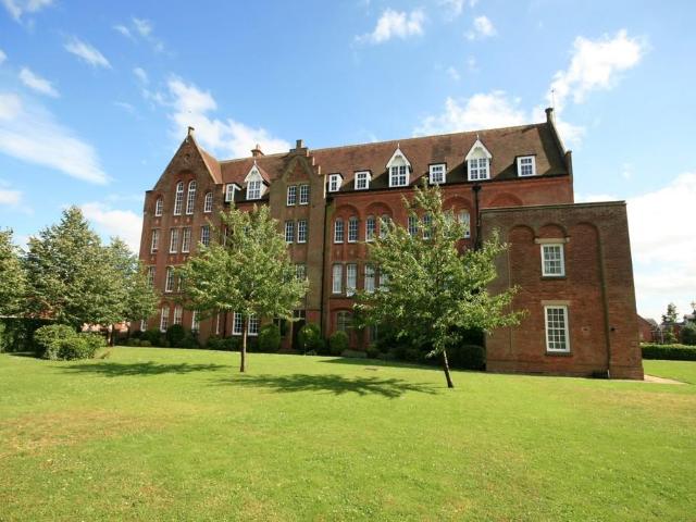 Apartment for rent in Hammond Street
