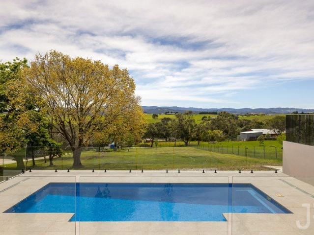 House for sale in Narre Warren North, Melbourne