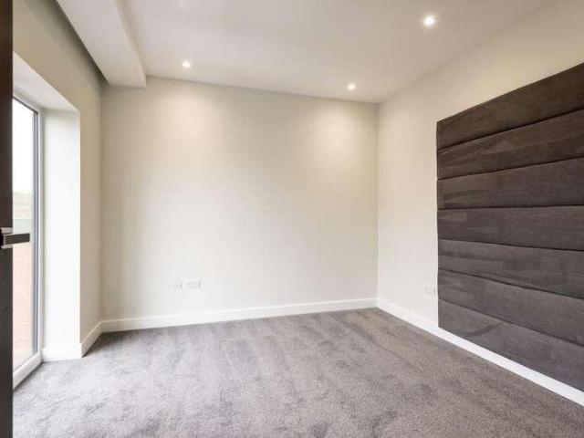 Apartment for rent in Brompton, Gillingham