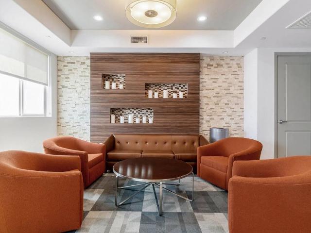 Apartment for rent in Canoga Park, California