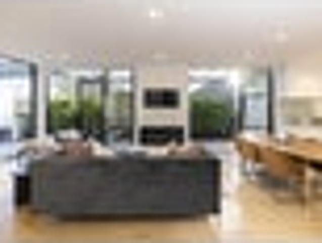 House for sale in Balmoral