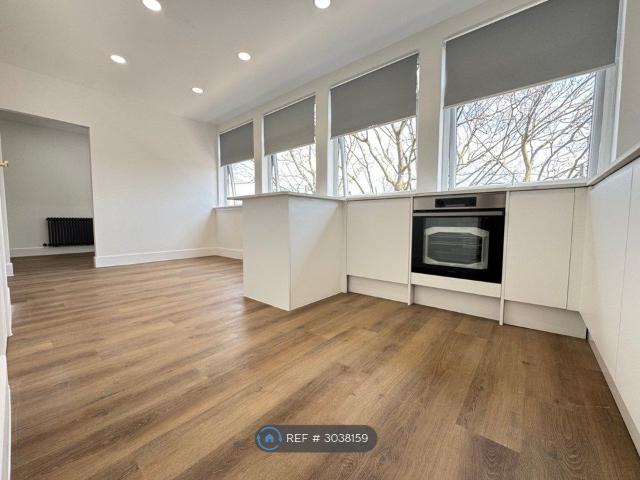 Apartment for rent in Spring Park, Luton