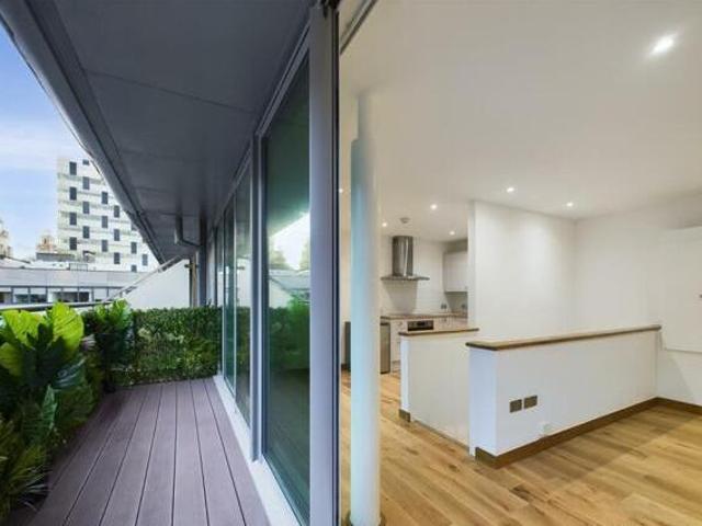 House for sale in Birkenhead