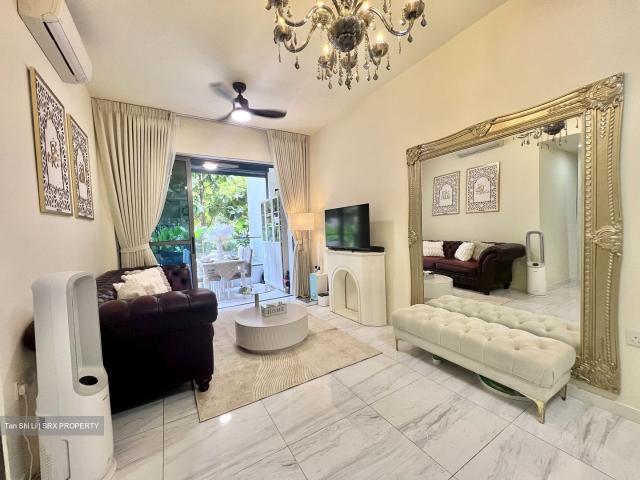 Condominium for sale in 19 North East, Hougang