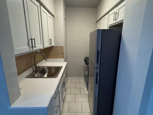 Apartment for rent in Shaker Heights, Cuyahoga County