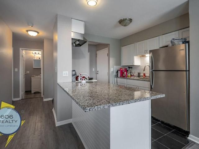 Apartment for rent in Elmwood Park, Illinois