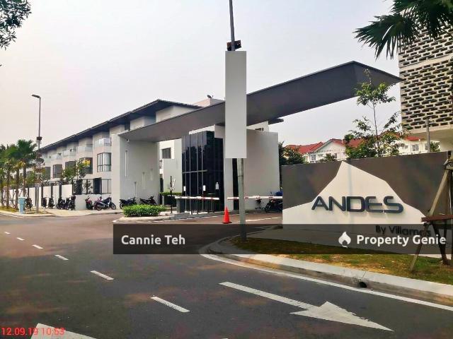 Condominium for sale in Country Heights Damansara, Kuala Lumpur
