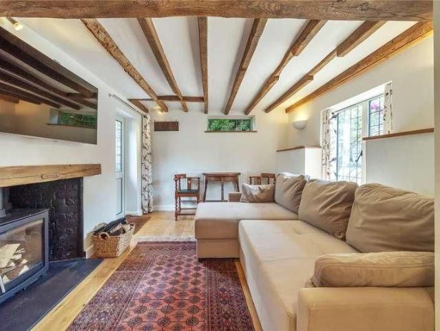 House for rent in Fole, Surrey