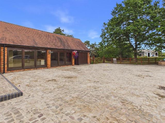 House for rent in New Bilton, Warwickshire