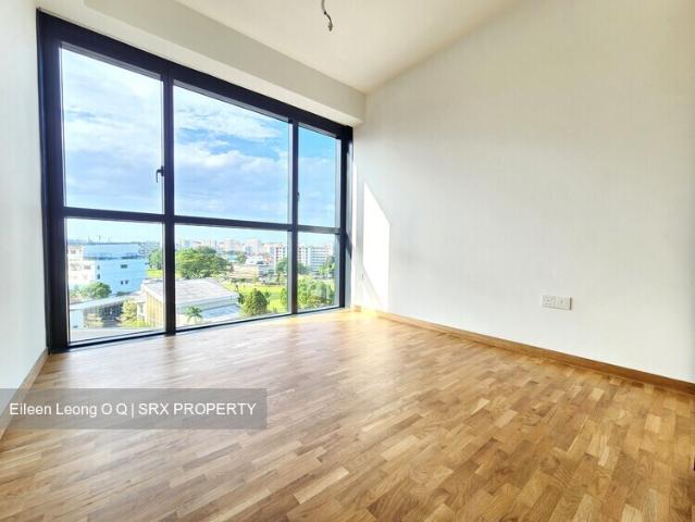 Apartment for sale in Macpherson