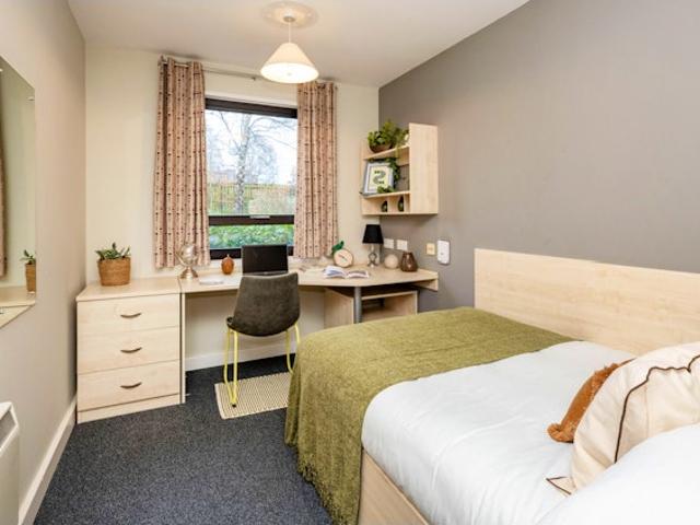 Room for rent in City Centre, South Yorkshire
