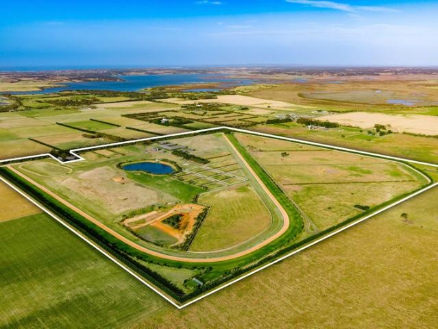 Property for sale in Connewarre, Victoria