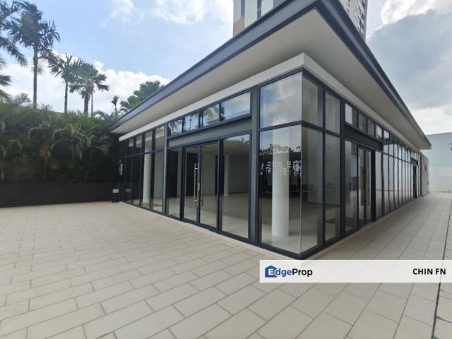 Condominium for sale in Malaka
