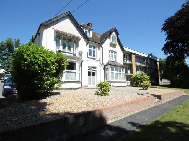 Studio for rent in Crofton, Greater London