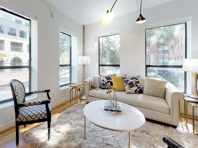 Apartment for rent in Roseland Neighborhood, Dallas