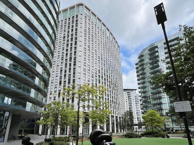 House for rent in Canary Wharf, Greater London