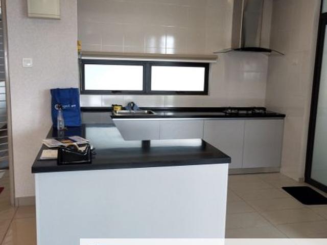 Condominium for sale in Seksyen 32, Shah Alam
