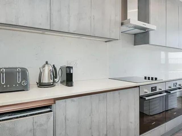 Room for rent in South Woodford, Isle Of Man