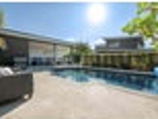 House for sale in Awhitu
