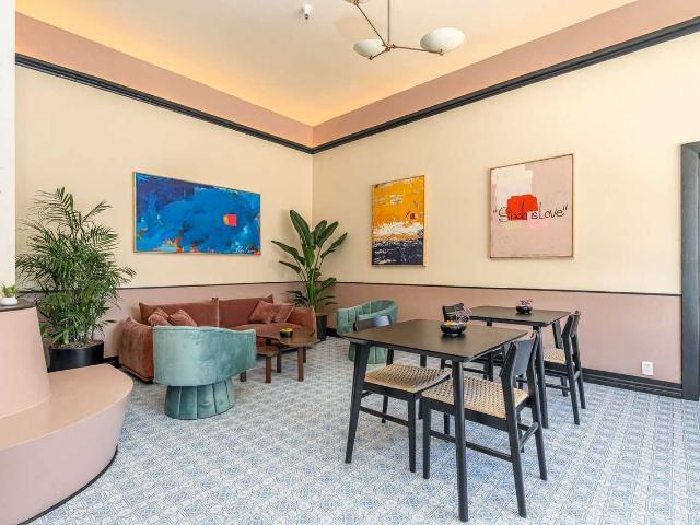 Apartment for rent in Glendale, California