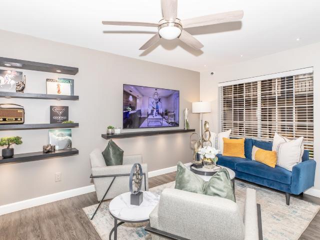Apartment for rent in Midway Hollow, Dallas