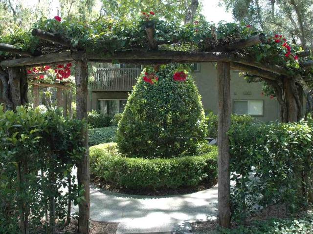 Apartment for rent in Santa Ana, California