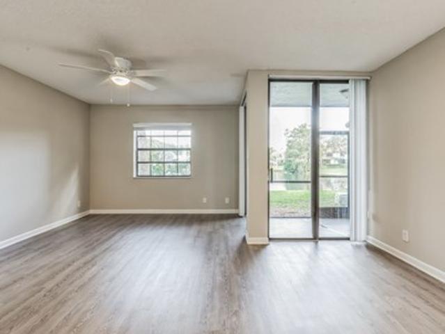 Apartment for rent in Plantation