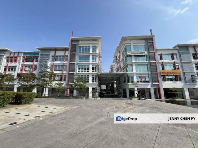 Shop for sale in Petaling, Subang Jaya