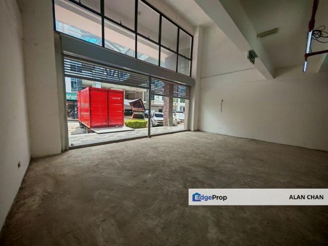 Shop for rent in Petaling, Subang Jaya