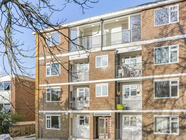 House for sale in Upchurch, Gillingham