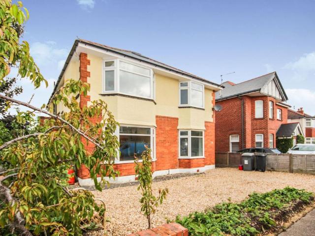 House for rent in Talbot Village, Bournemouth