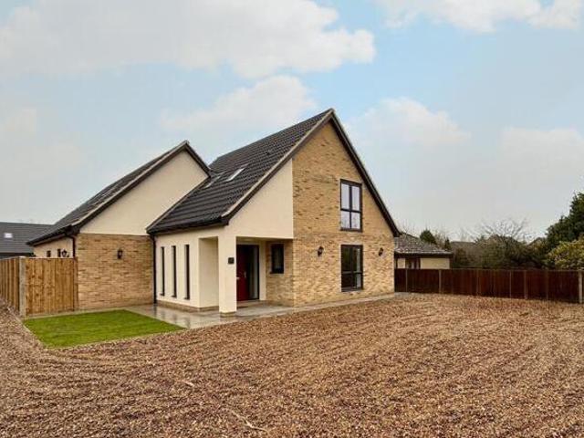 House for rent in Lyons, Greater London
