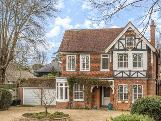 House for sale in Littlecote, West Sussex