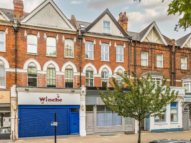 Apartment for rent in London Borough of Ealing, Greater London