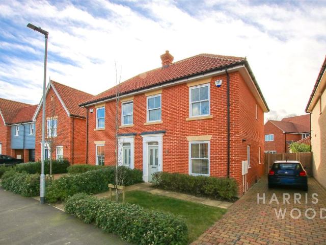 House for rent in Lawford, Tendring