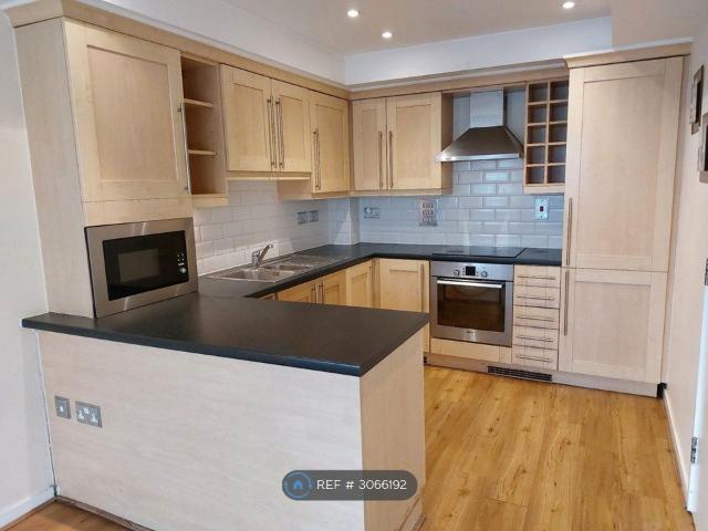 Apartment for rent in London Borough of Brent, Greater London