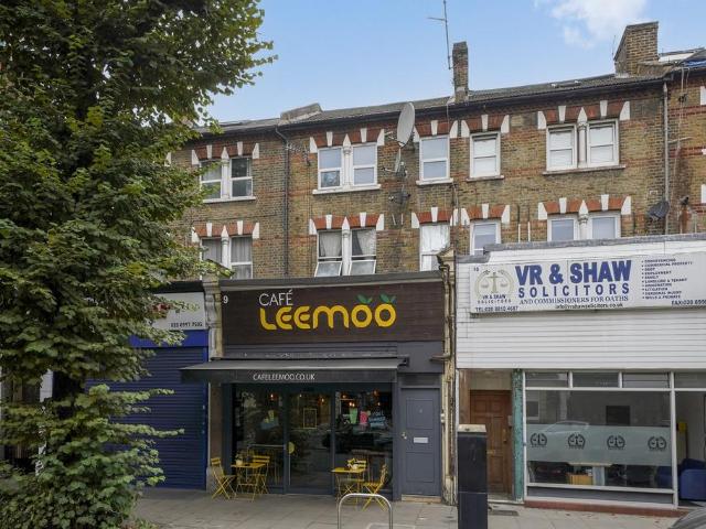 Apartment for rent in London Borough of Ealing, Hanwell