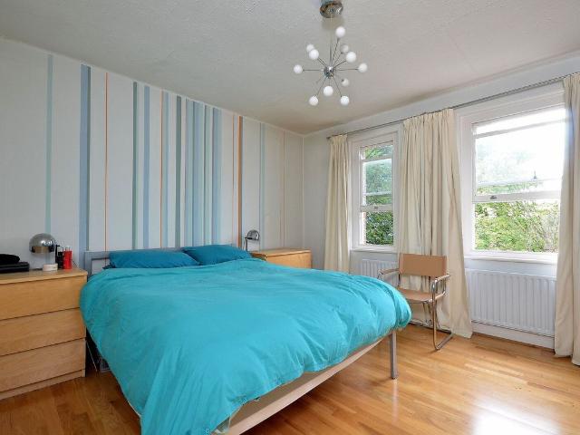 Apartment for rent in Cuddington, Epsom and Ewell