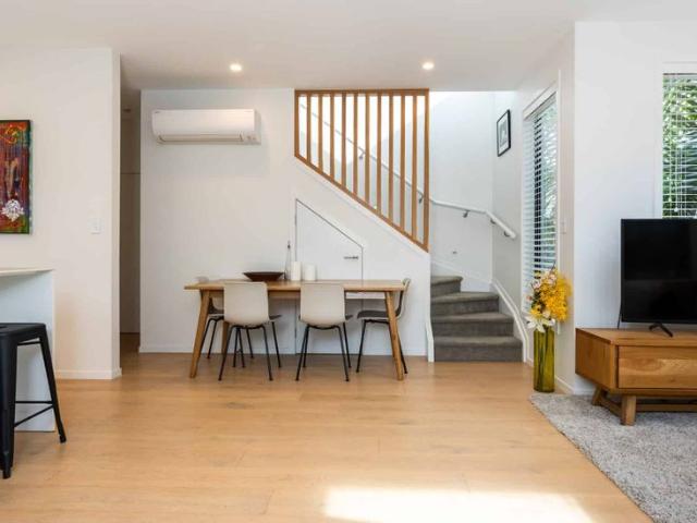 Townhouse for rent in Auckland, Oroua County