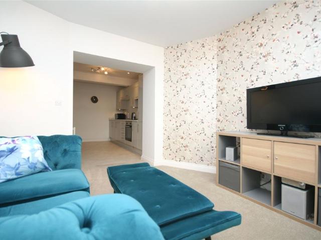 Apartment for rent in Lynworth, Golden Valley