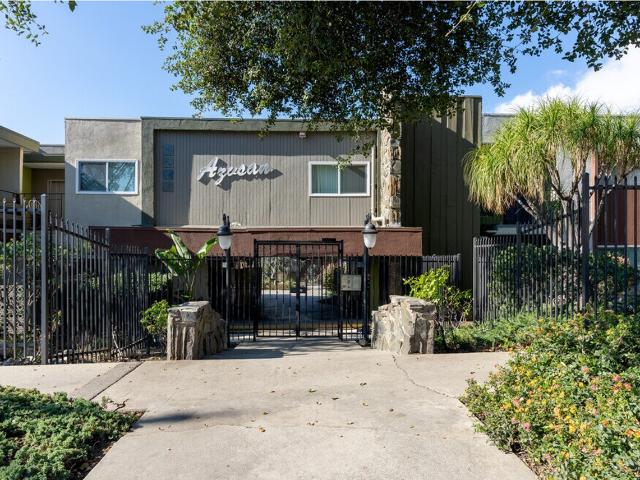 Apartment for rent in Azusa, Los Angeles County
