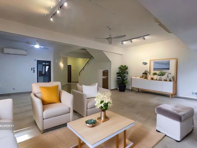 Condominium for sale in Tanglin Road