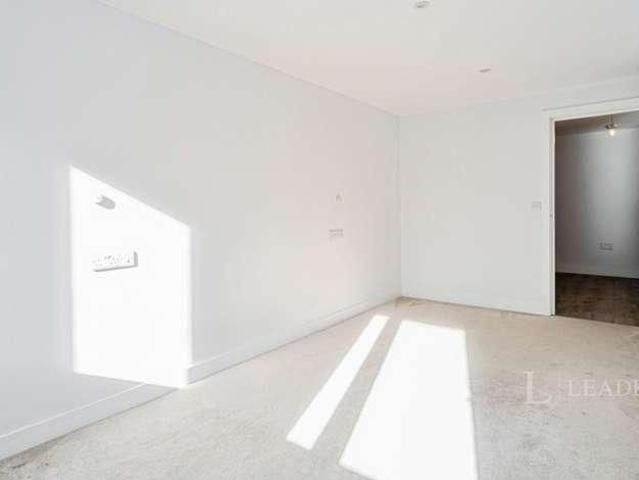 Apartment for rent in Haywards Heath, Mid Sussex