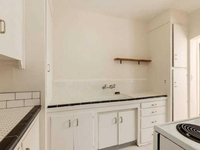 Apartment for rent in Northwest, Alberta