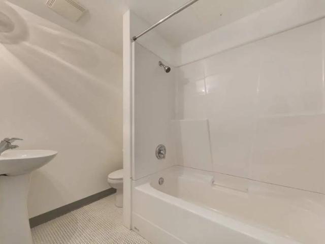 Apartment for rent in Northwest, Alberta