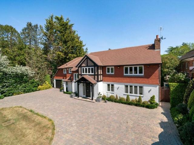 House for rent in Blackhills, Surrey